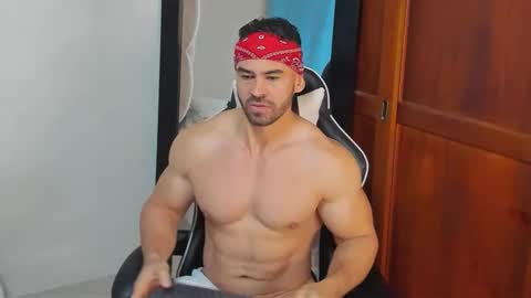 mathews_smith online show from March 22, 11:46 am