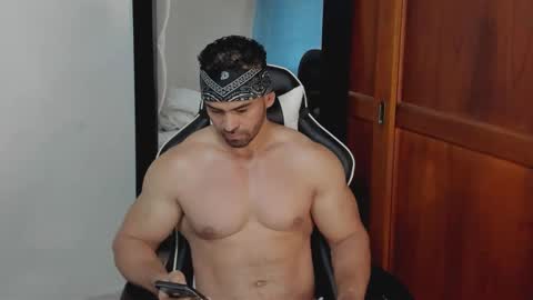 mathews_smith online show from April 9, 11:26 am