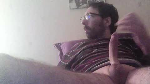 Snapshot of mathieu00049 chatting on January 15, 9:51 pm shygy online show from January 15, 9:51 pm