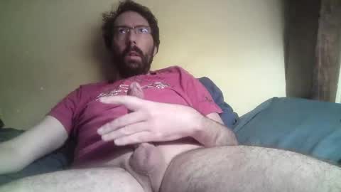 Snapshot of mathieu00049 chatting on February 1, 7:57 am shygy online show from February 1, 7:57 am