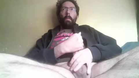 Snapshot of mathieu00049 chatting on February 12, 7:02 am shygy online show from February 12, 7:02 am