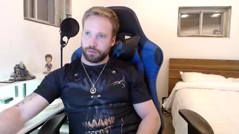 Math online show from February 4, 6:08 am