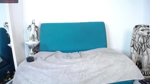  MATIAS COSTA  online show from December 15, 1:13 am