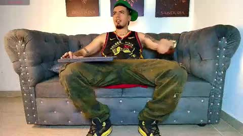  MATIAS COSTA  online show from October 25, 1:18 pm