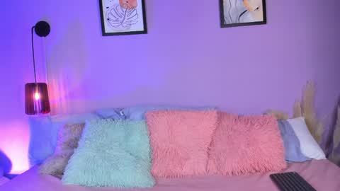 Mati  online show from April 1, 9:01 pm