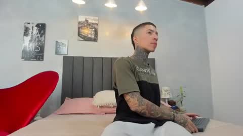 Matias Son online show from December 29, 7:22 pm
