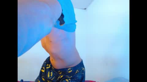 matiasganthier online show from November 27, 5:09 am