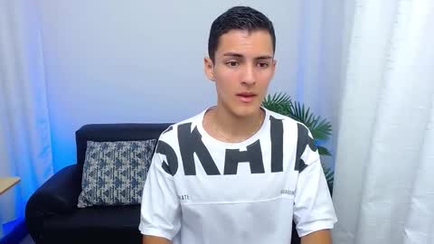 Snapshot of matiius18 chatting on October 7, 2:03 pm Matias online show from October 7, 2:03 pm