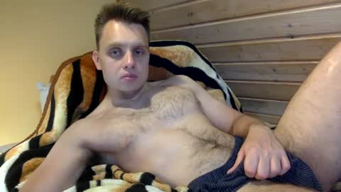Snapshot of matko1492 chatting on June 23, 9:02 pm matko1492 online show from June 23, 9:02 pm