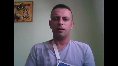 Snapshot of matoterzic48 chatting on October 27, 9:35 am toma online show from October 27, 9:35 am