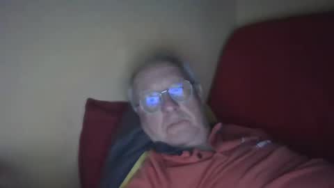 Snapshot of matricule4246 chatting on February 17, 6:59 pm joyaam79 online show from February 17, 6:59 pm