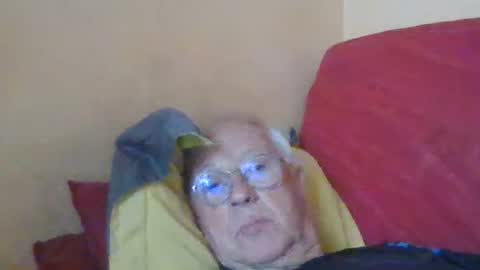 Snapshot of matricule4246 chatting on October 19, 8:37 am joyaam79 online show from October 19, 8:37 am