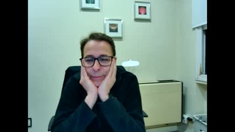 Snapshot of matrixmad chatting on November 10, 6:07 pm matrixmad online show from November 10, 6:07 pm