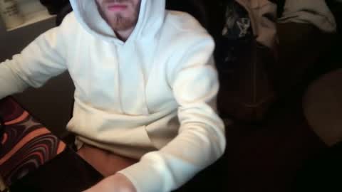 Snapshot of matt1qbby chatting on December 5, 2:53 am matt1qbby online show from December 5, 2:53 am