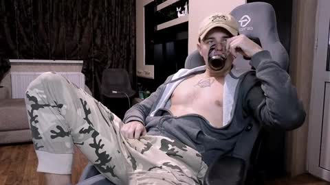 Snapshot of matt_aniston chatting on January 27, 8:39 pm Matt online show from January 27, 8:39 pm