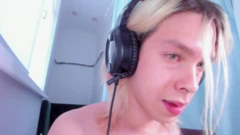 Snapshot of matt_spark chatting on February 25, 3:31 am Matt online show from February 25, 3:31 am