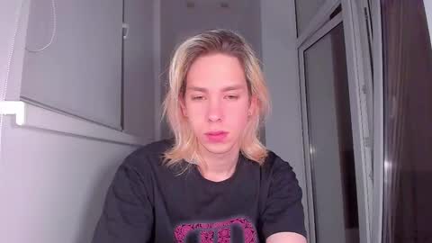 Snapshot of matt_spark chatting on March 11, 2:29 pm Matt online show from March 11, 2:29 pm