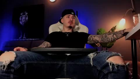 Matt online show from March 29, 8:47 am