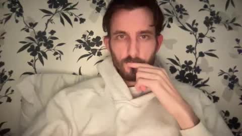 Snapshot of mattcarta chatting on January 17, 1:36 am mattcarta online show from January 17, 1:36 am