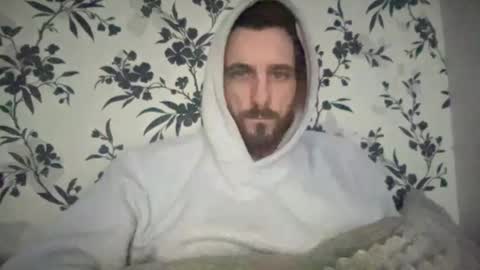 Snapshot of mattcarta chatting on February 6, 10:04 am mattcarta online show from February 6, 10:04 am