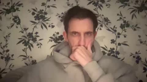 Snapshot of mattcarta chatting on February 9, 12:28 am mattcarta online show from February 9, 12:28 am