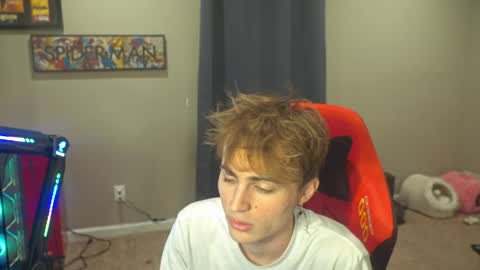 Snapshot of mattcashxxx chatting on May 3, 1:22 am Matt Cash online show from May 3, 1:22 am