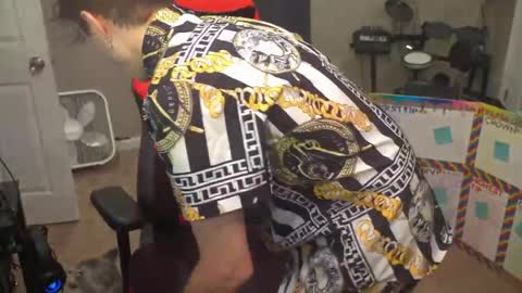 Snapshot of mattcashxxx chatting on May 24, 4:01 pm Matt Cash online show from May 24, 4:01 pm