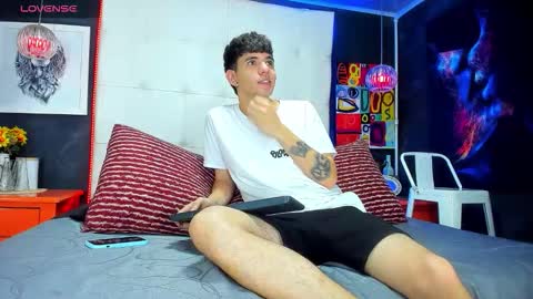 ---Matteo--- online show from September 21, 4:14 am