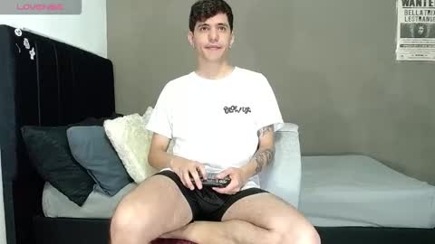 ---Matteo--- online show from March 24, 4:39 am