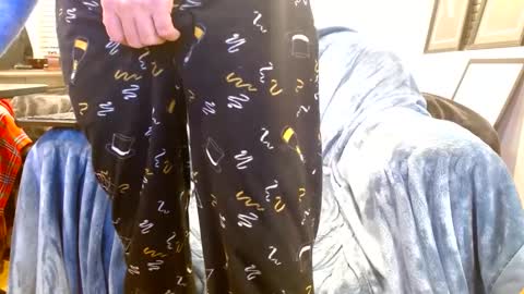 Snapshot of matterson23 chatting on February 23, 8:28 am matterson23 online show from February 23, 8:28 am