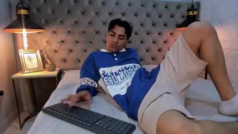 mattfiore online show from November 26, 12:06 pm