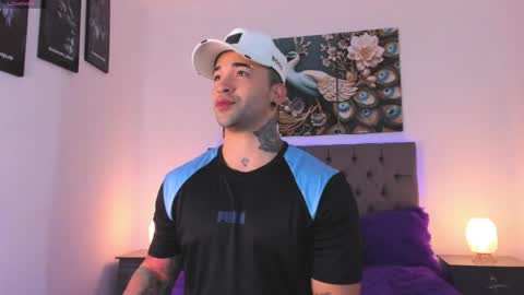 Matthew INDEPENDENT MODEL online show from April 11, 4:06 am