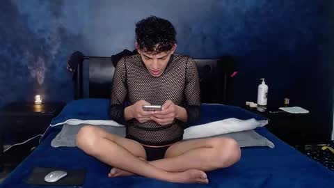 matthew_hawk19 online show from February 19, 12:23 pm