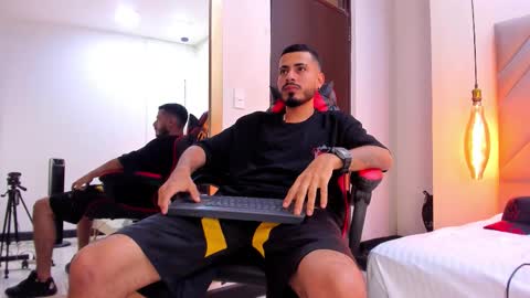 Matthew online show from March 8, 5:00 am