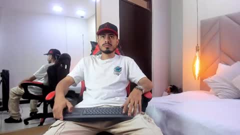 Matthew online show from April 13, 7:52 pm