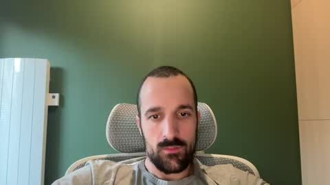 M online show from November 17, 3:29 pm