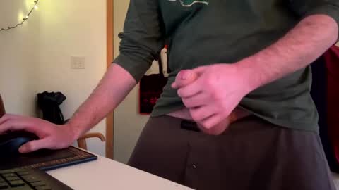 Snapshot of mattiufr chatting on February 8, 2:05 pm Matt online show from February 8, 2:05 pm