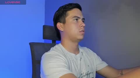 mattiwsmorris_ online show from February 14, 11:10 am