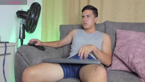 mattiwsmorris_ online show from March 7, 5:18 am