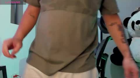 mattiwsmorris_ online show from September 12, 4:51 pm