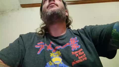 Snapshot of mattmatt4401 chatting on June 1, 6:37 am Mattmatt4401 online show from June 1, 6:37 am