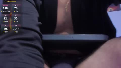 mattsaill_ online show from December 4, 1:20 pm