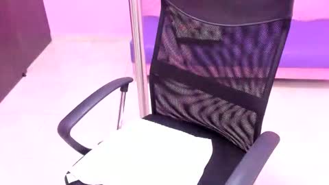 call me samantha online show from December 20, 7:32 pm