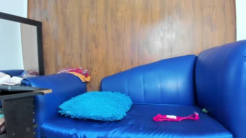 Snapshot of mature_beautiful chatting on February 6, 12:16 pm Lucy online show from February 6, 12:16 pm