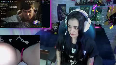 Snapshot of mature_gamer chatting on January 10, 1:46 pm Nath online show from January 10, 1:46 pm