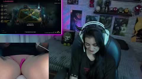 Snapshot of mature_gamer chatting on February 14, 9:22 pm Nath online show from February 14, 9:22 pm