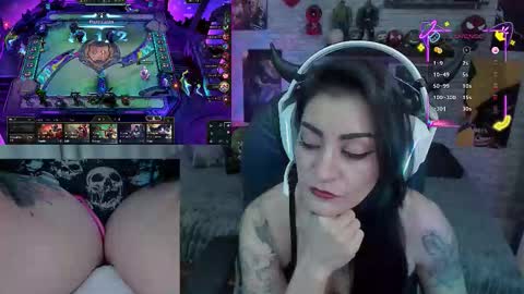 Snapshot of mature_gamer chatting on February 21, 2:18 pm Nath online show from February 21, 2:18 pm