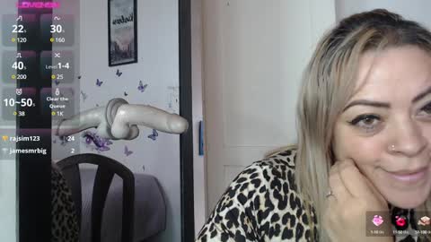 Snapshot of mature_liaa chatting on January 28, 5:14 pm Mature liaa online show from January 28, 5:14 pm