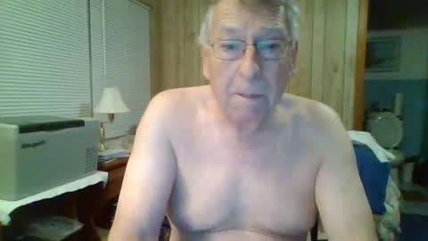 Snapshot of maturecouple1954 chatting on January 2, 12:03 pm SXECPL55 at G mail Dot Com online show from January 2, 12:03 pm