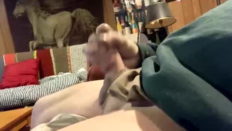 maturejerky online show from December 6, 9:02 pm